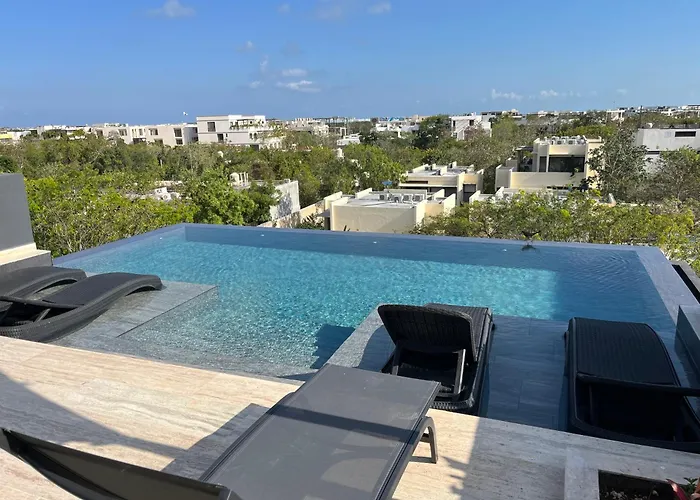 W/plunge Pool & Kitchen * Tulum
